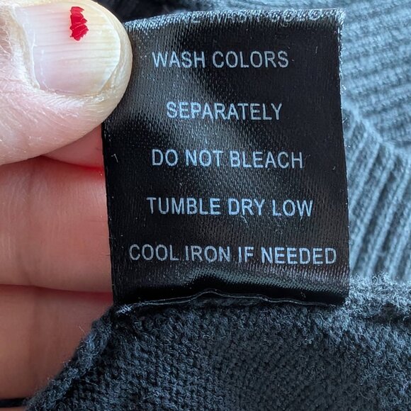 XIOS New York Women's XS Crewneck knit sweater black white Striped Long Sleeves - Picture 11 of 14